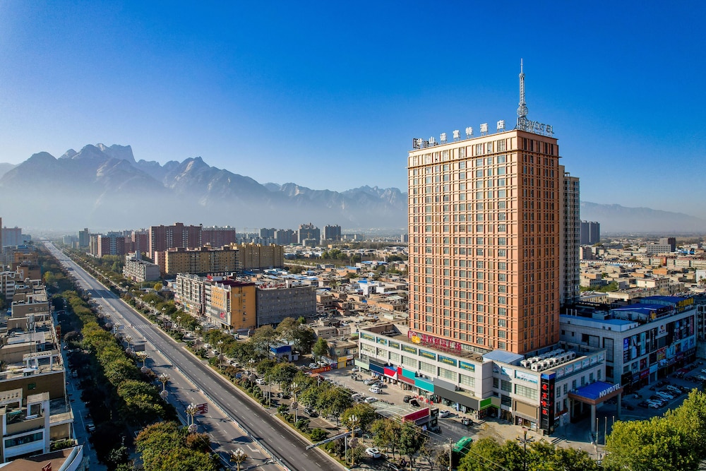 Novotel Huashan 3/50