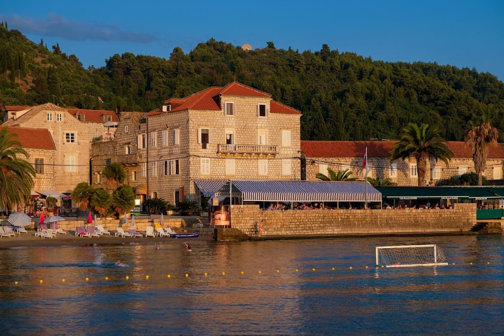 Hotel Glavovic 8/53