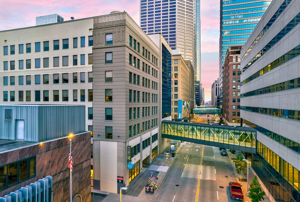 Home2 Suites by Hilton Minneapolis Downtown, MN 5/51