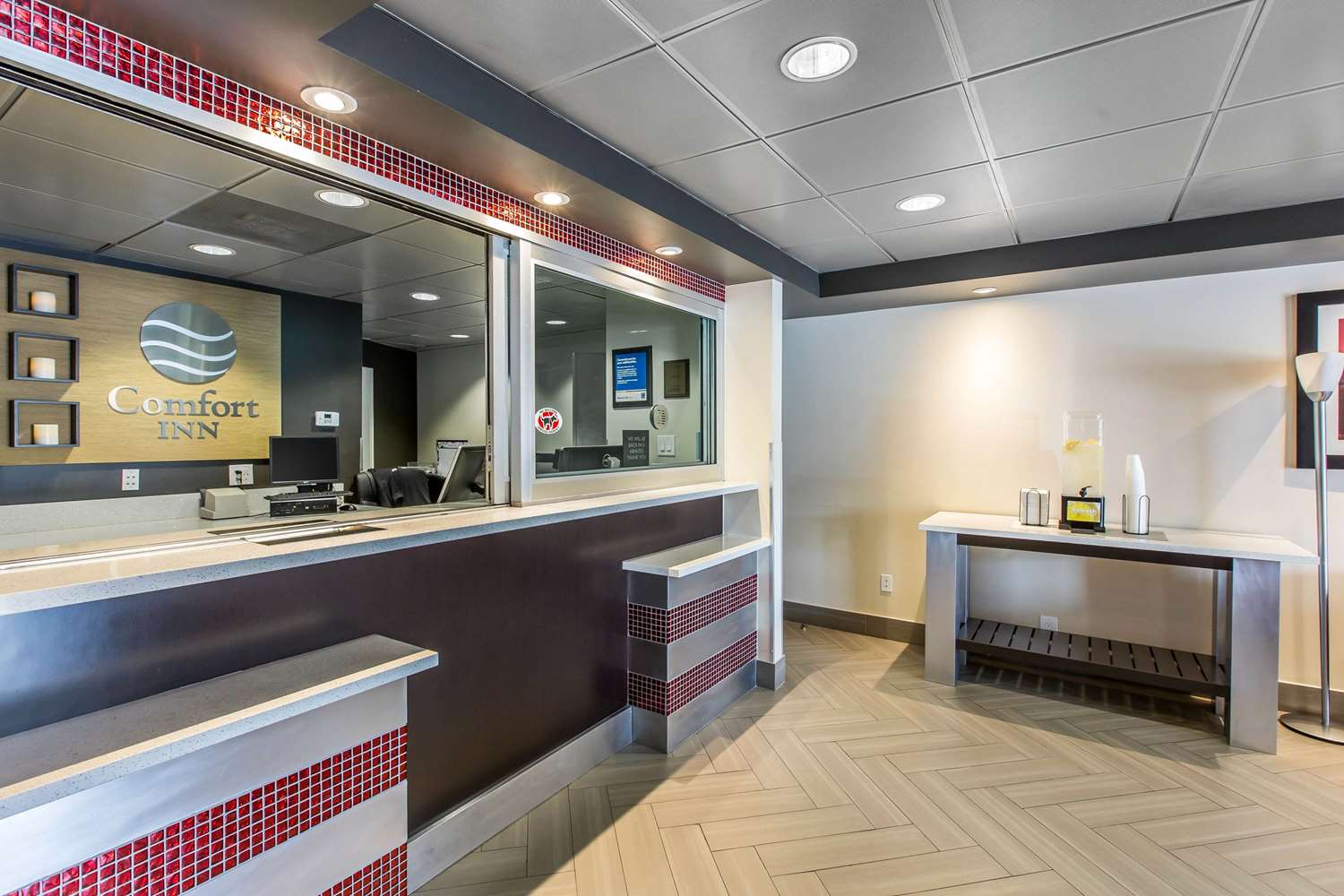 Comfort Inn Los Angeles Near Hollywood 2/13