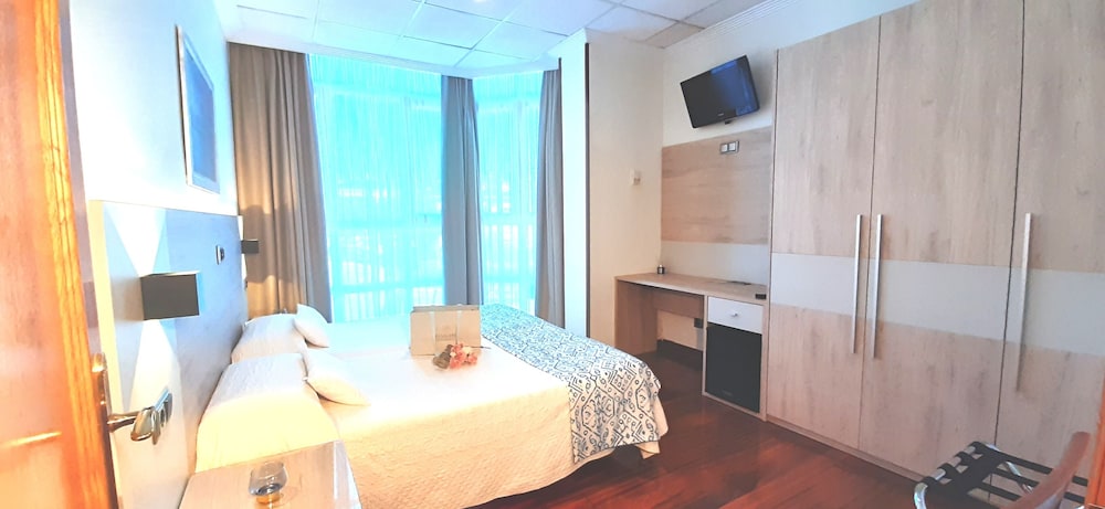 HOTEL PLAZA NUEVA 27/69
