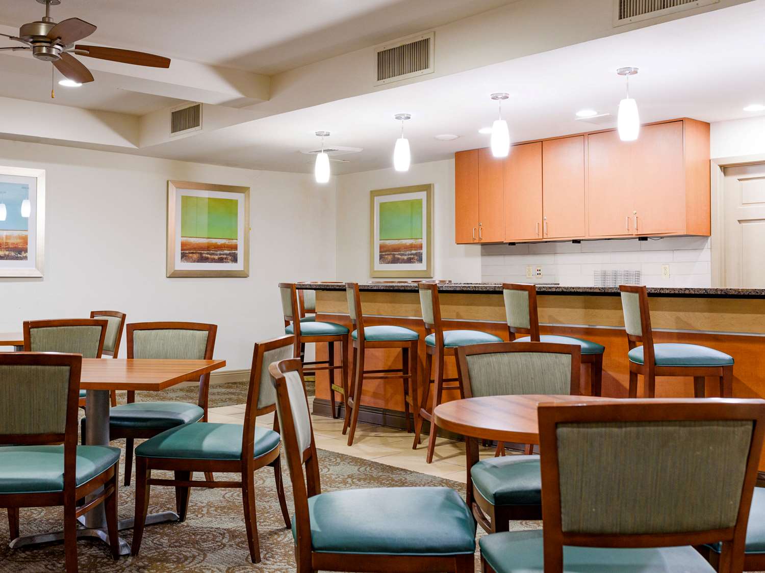 Comfort Suites Baton Rouge South I-10 8/20
