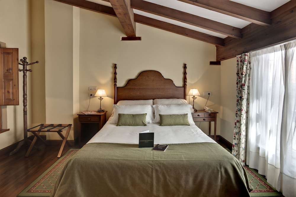 Hotel Airas Nunes 3/30