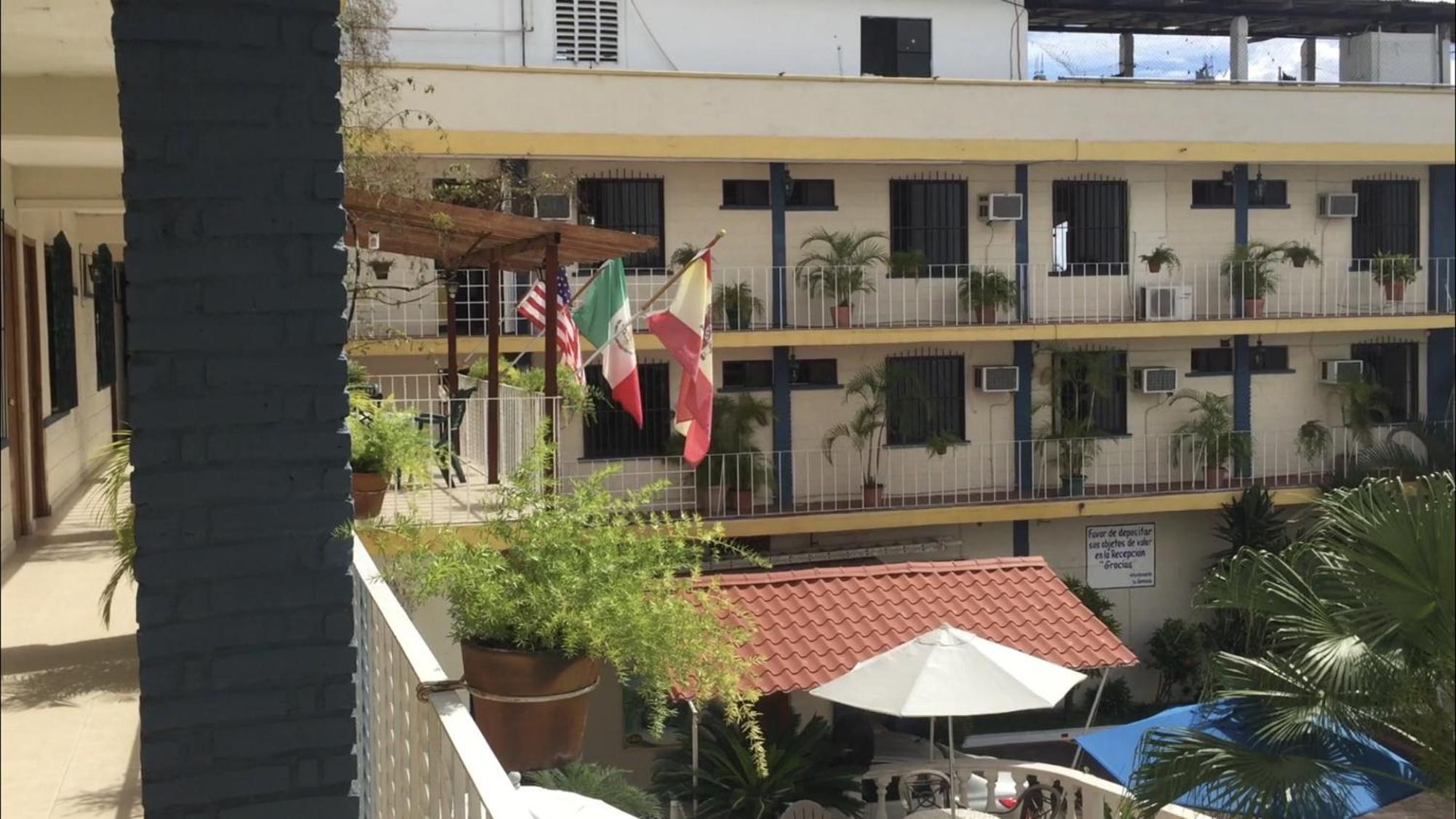 Hotel Los Arcos 8/51