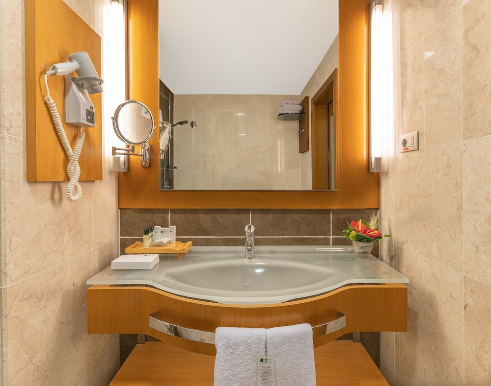 Point Hotel Taksim 67/68