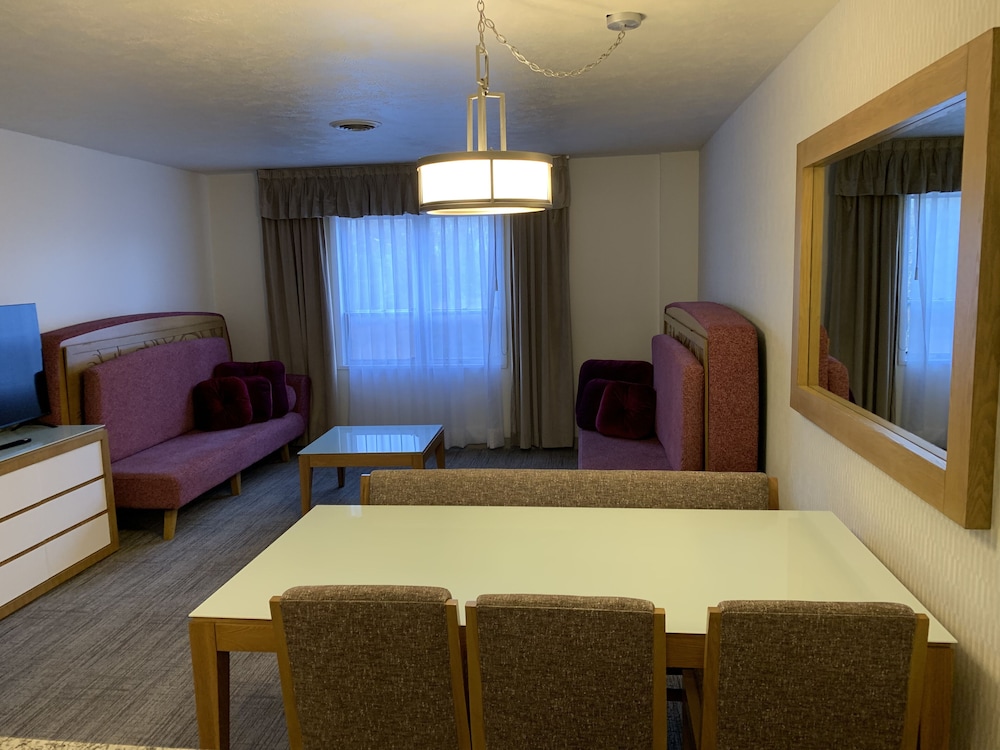 Split Rock Resort 57/79