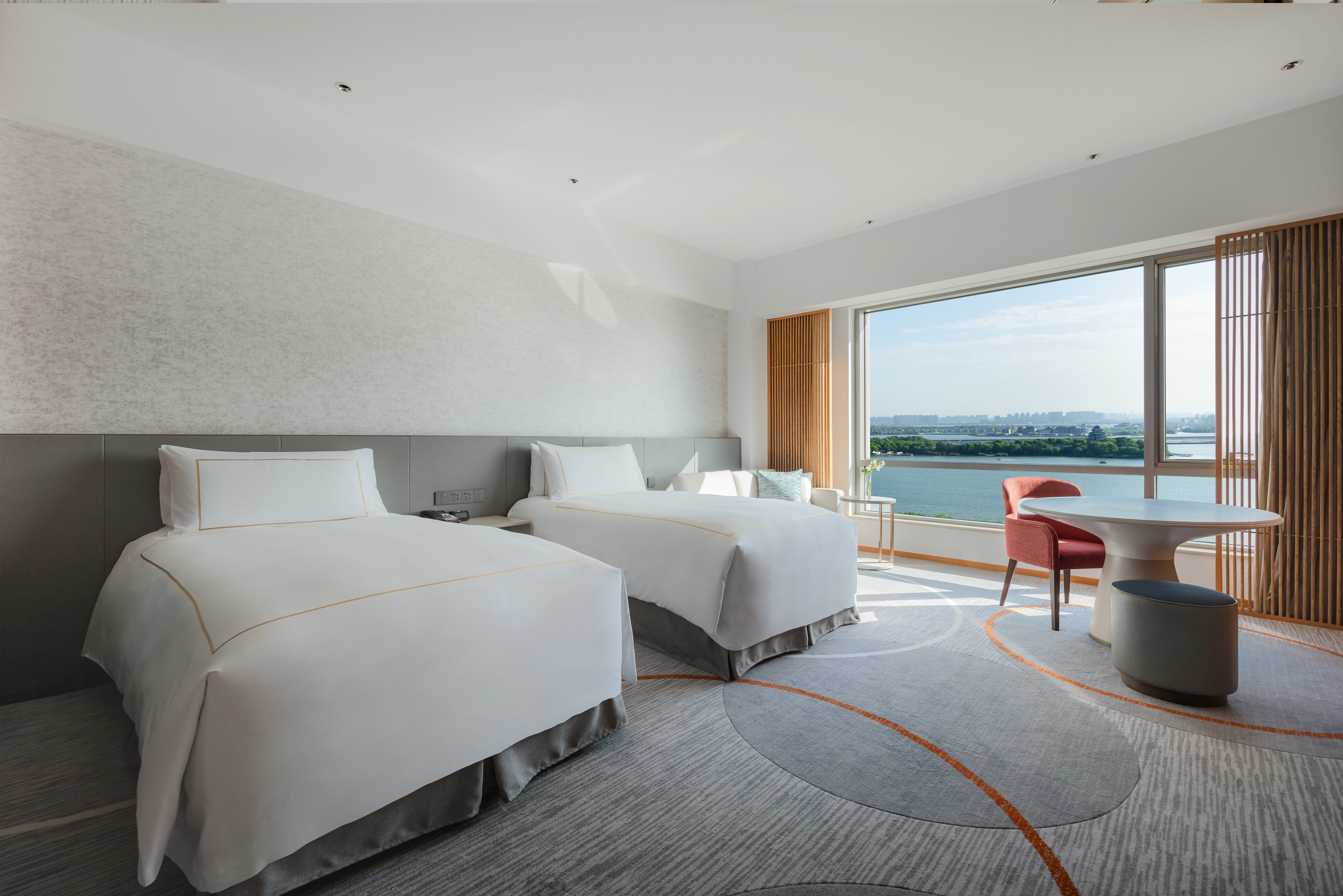 Premium, Twin Beds, Lake View, High Floor