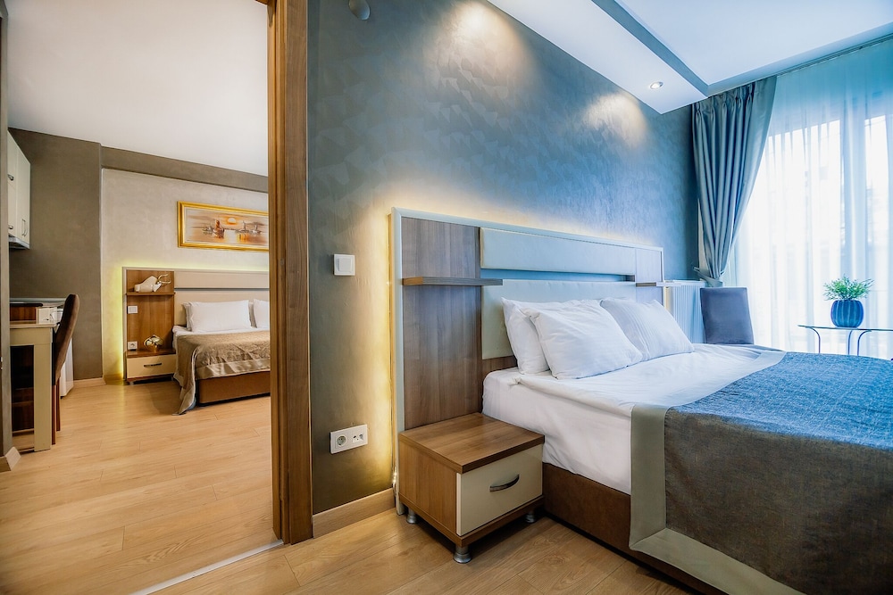 Kavalali Suites 5/50