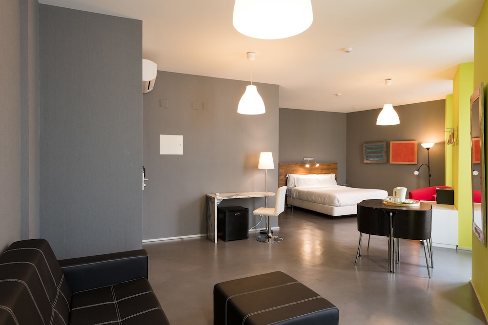 Alfama Lisbon Lounge Suites 7/50