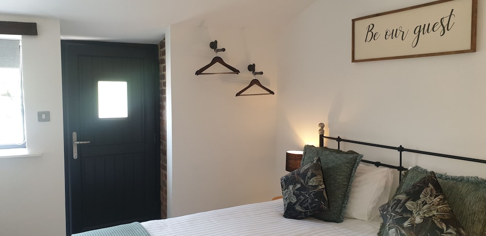 Monkton Court Hotel 39/50