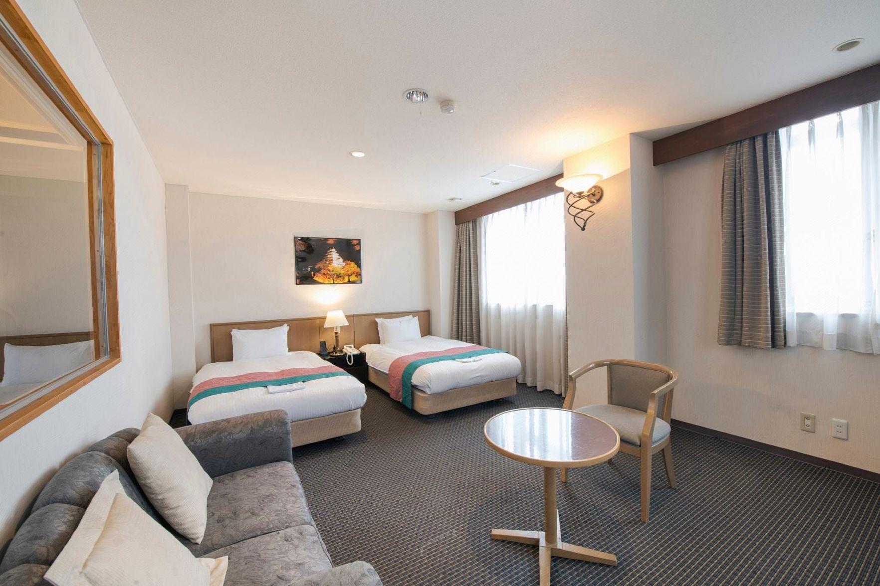 Japanese, Special, 5 Futon Beds, Smoking