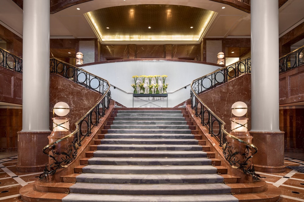 Four Seasons Hotel Atlanta 66/73