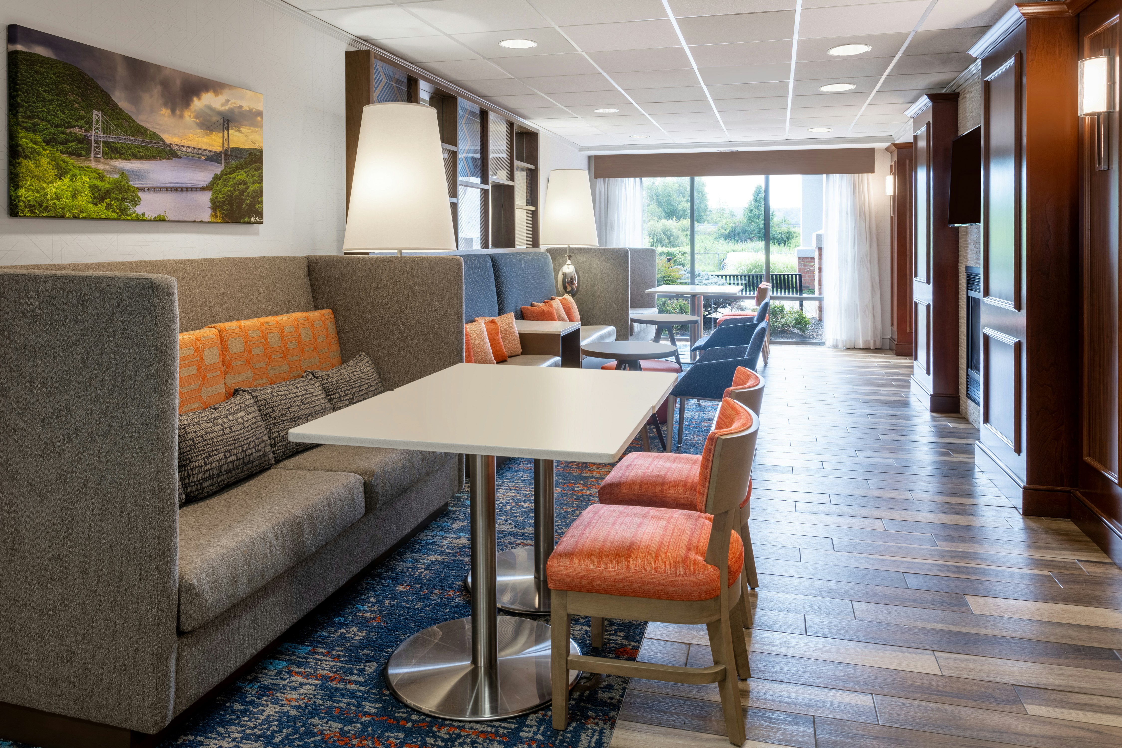 Hampton Inn Harriman Woodbury 34/47