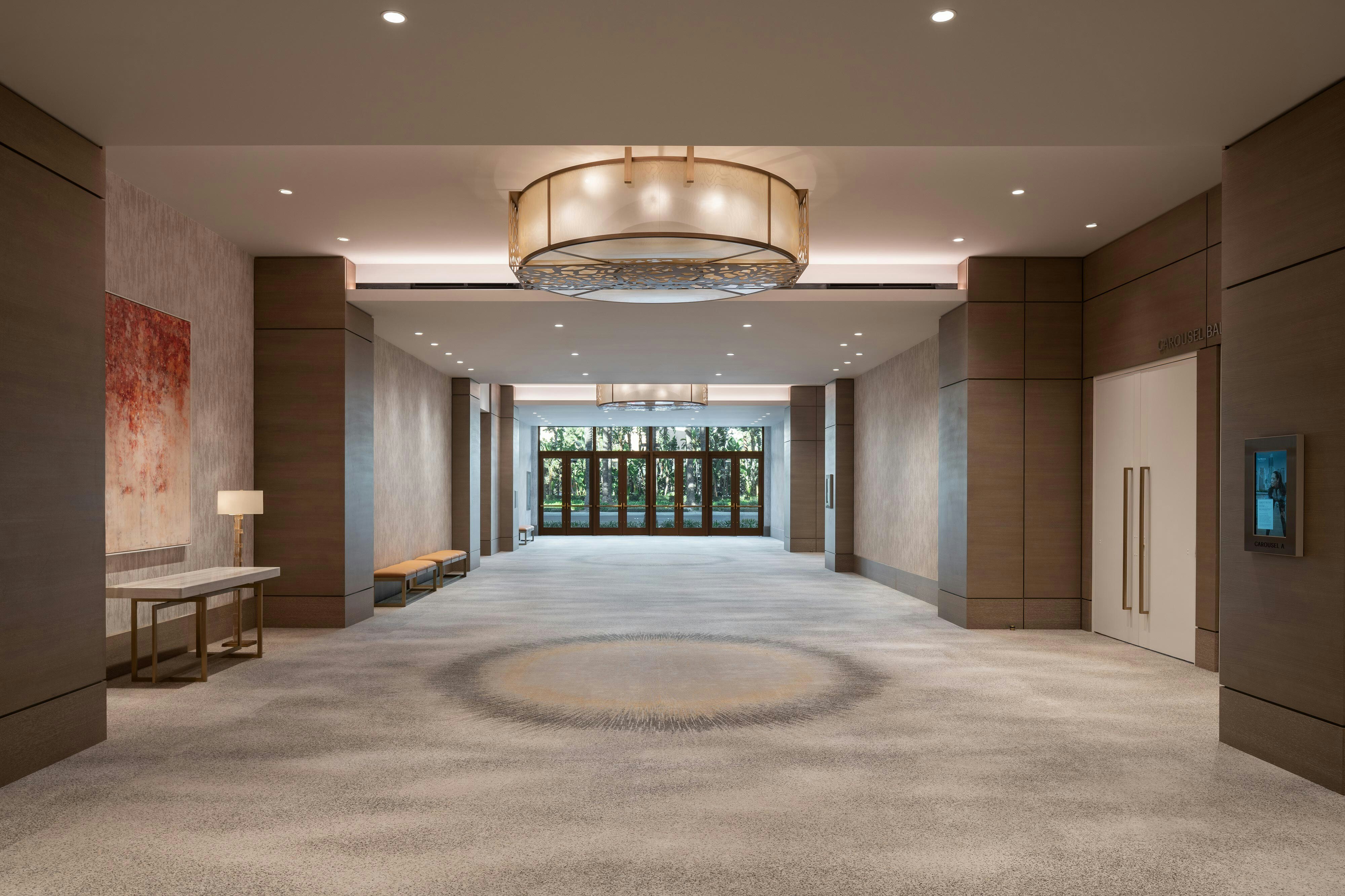 Lobby at The Westin Anaheim Resort, ANAHEIM - CA