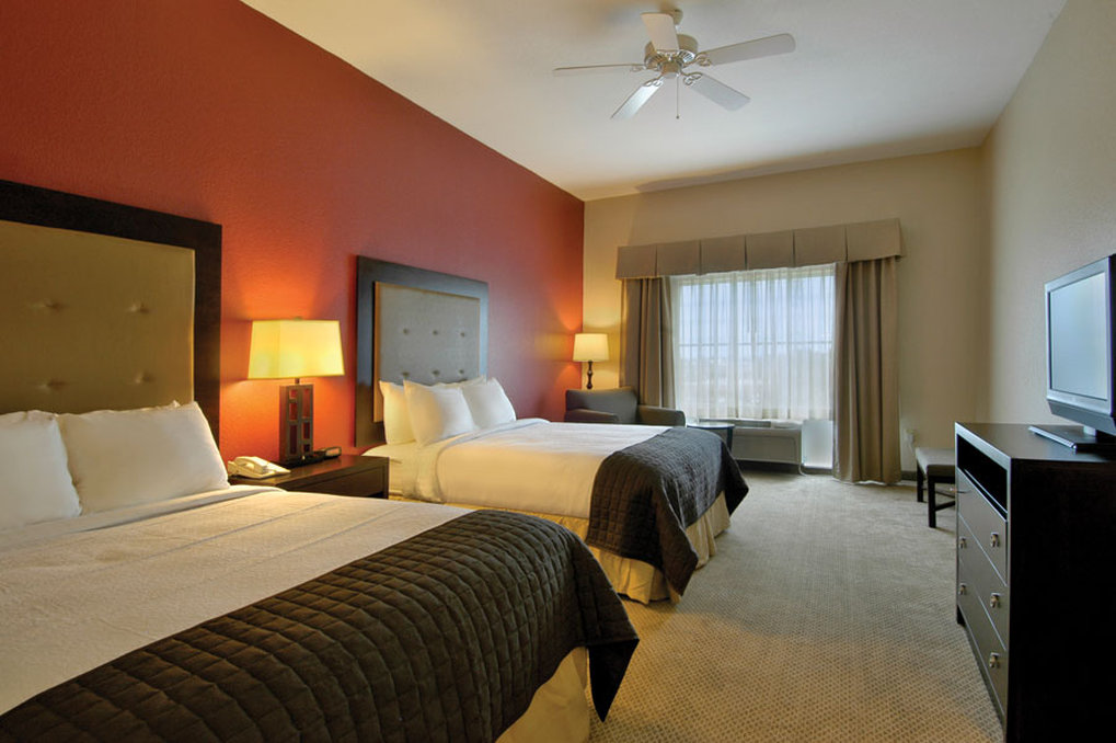 Holiday Inn Batesville 12/39