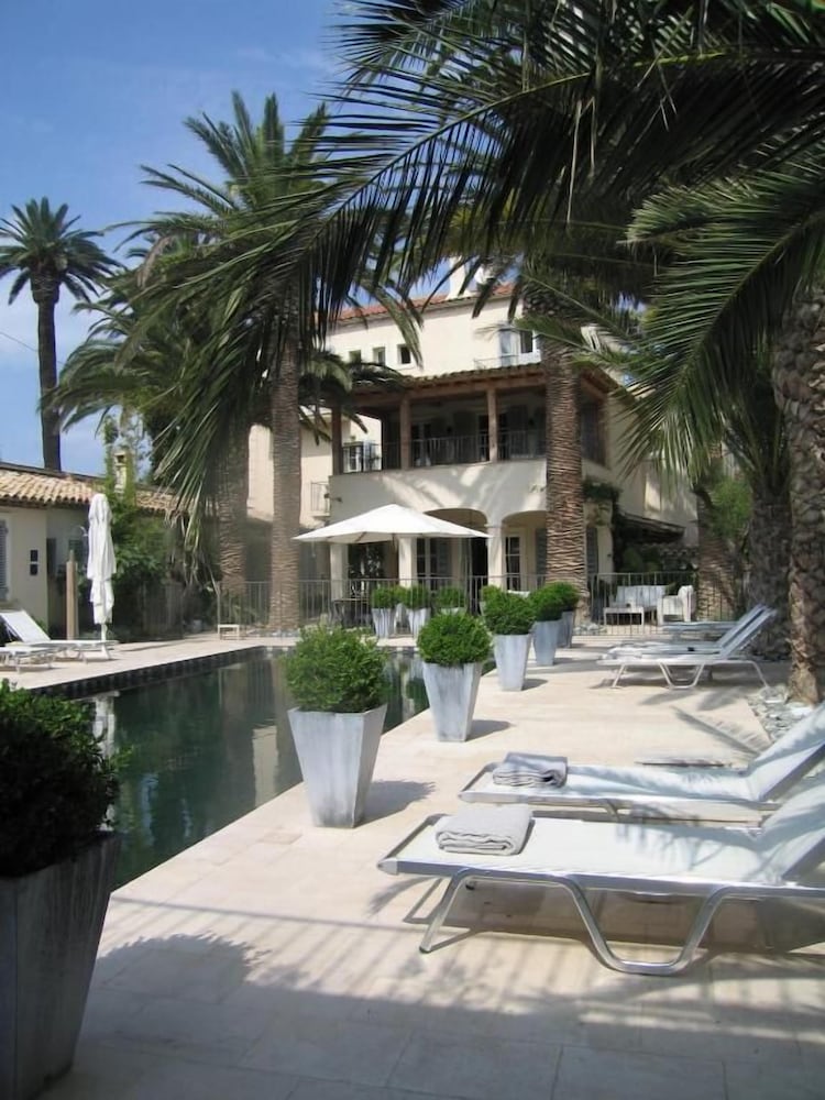 Pastis Hotel Saint-Tropez 36/43