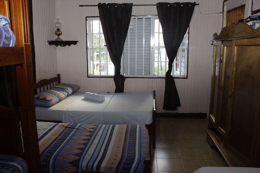 Posada Nativa Miss Trinie 25/55