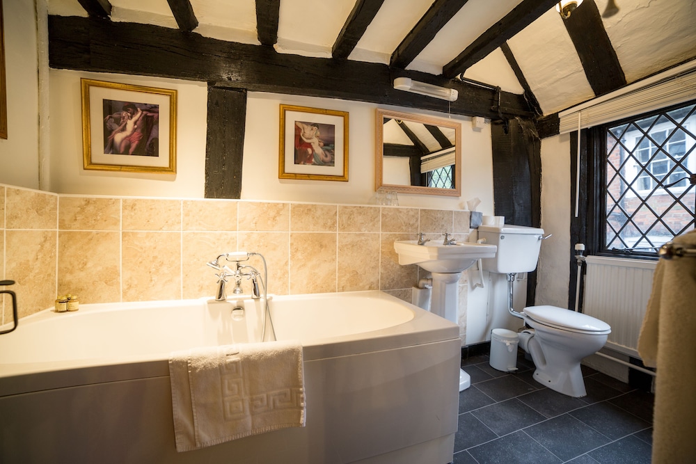 The Mermaid Inn 53/55