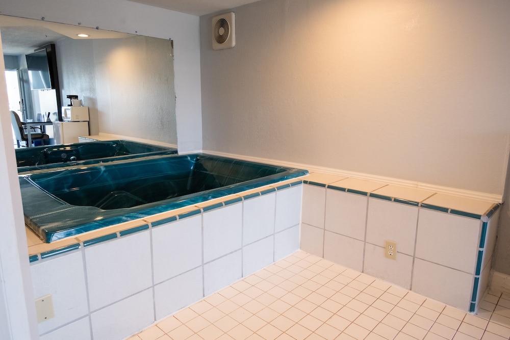 Envi Boutique Hotel 42/74