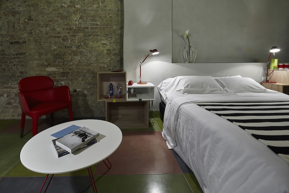 Palazzetto Rosso Hotel 12/74