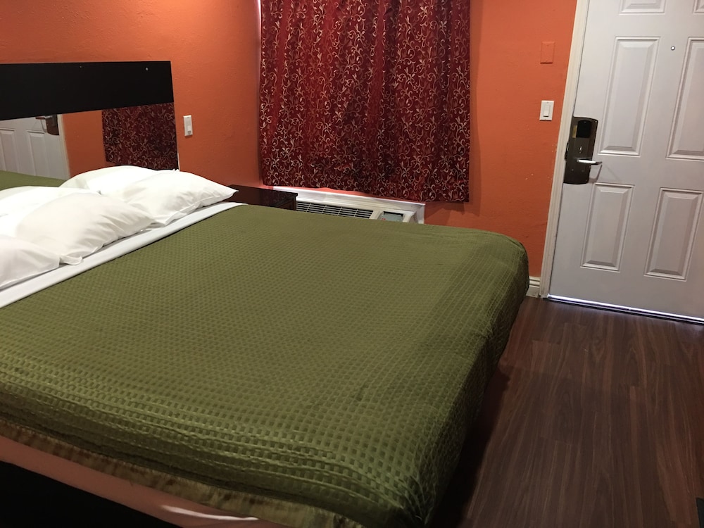 Harris Motel 10/59