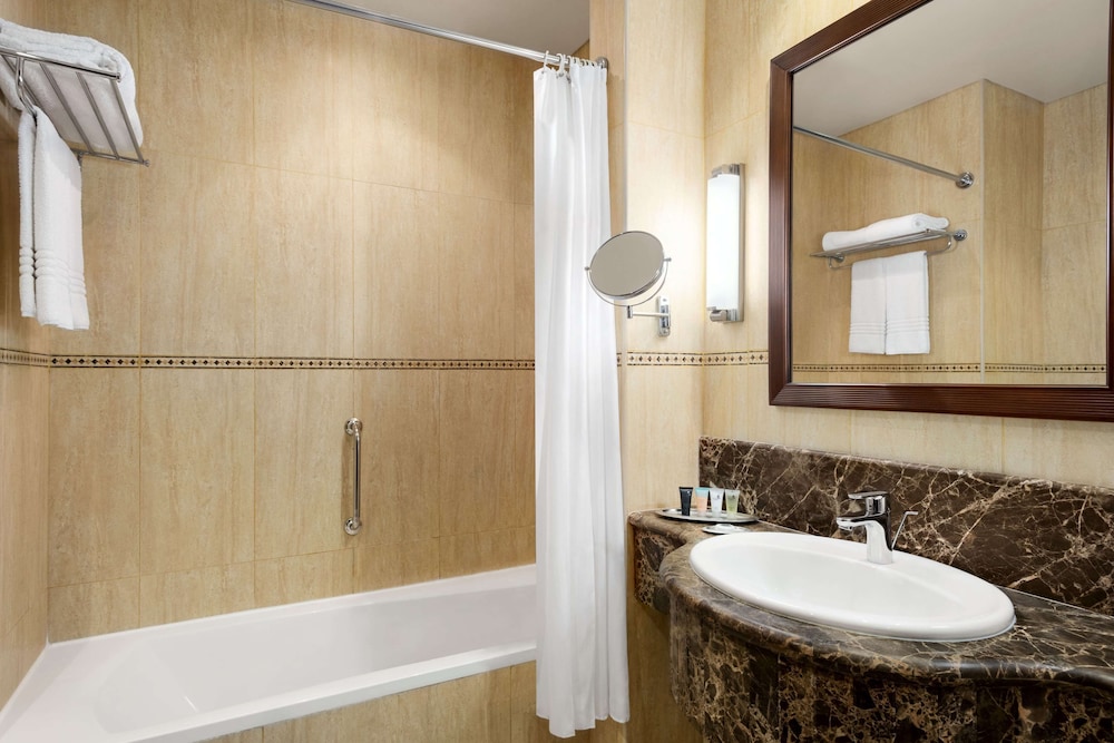 Wyndham Garden Salalah Mirbat 68/70