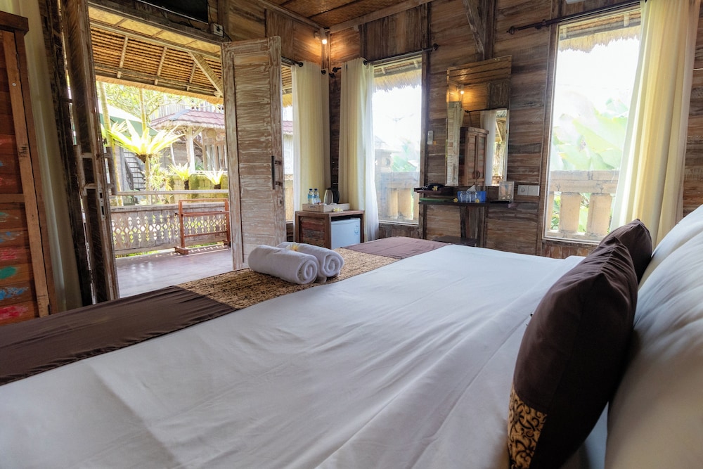 Deluxe, Double Bed