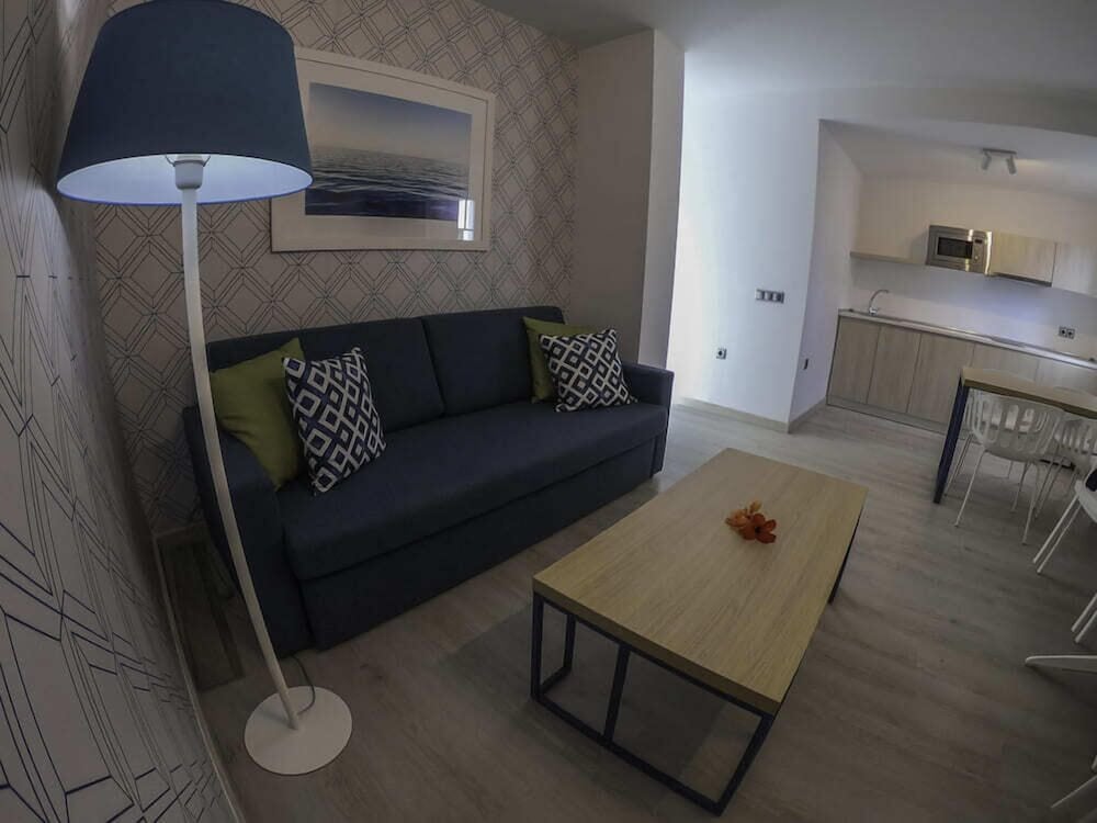Broncemar Beach Suites Hotel 29/51