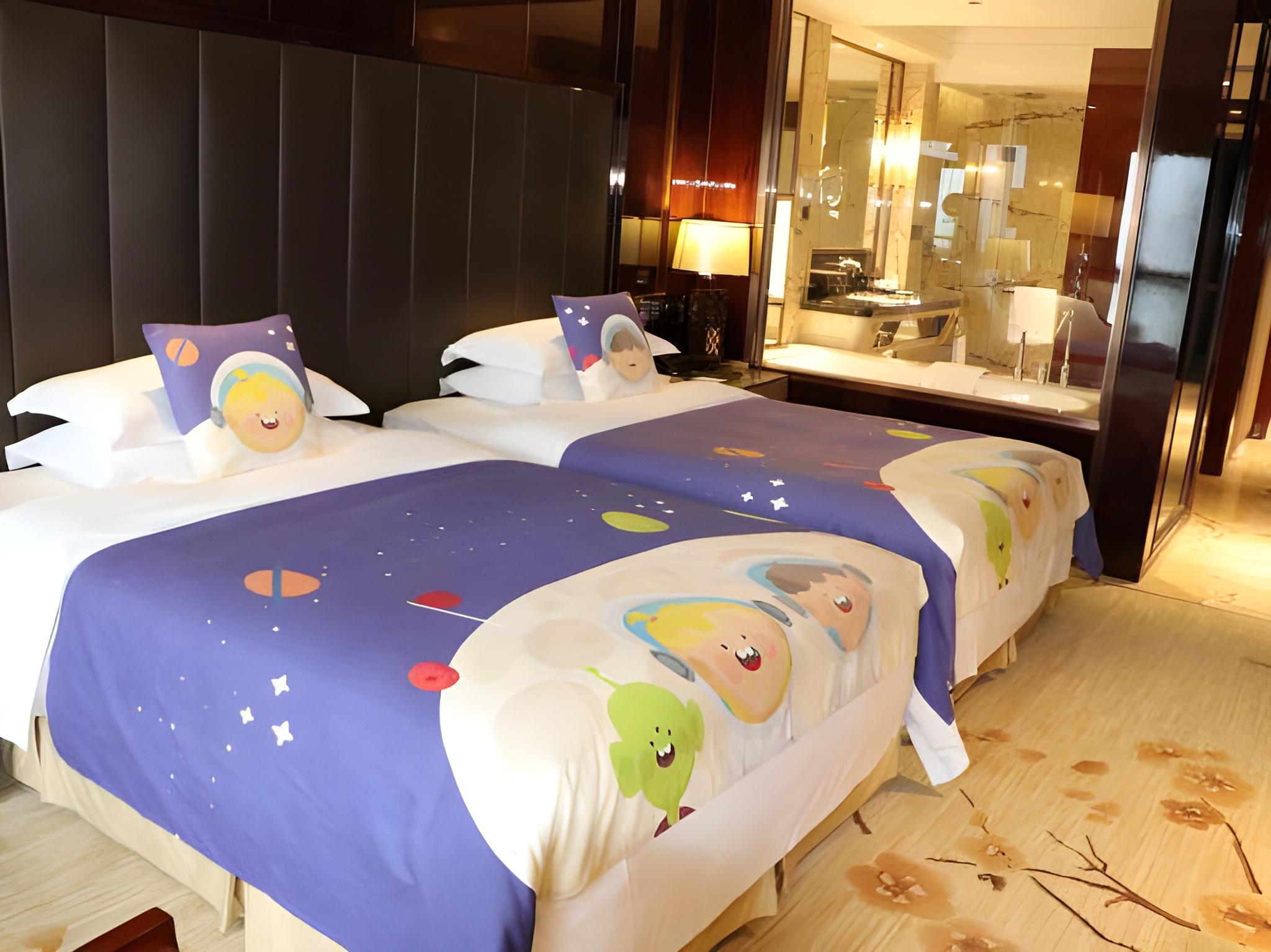 Family, Twin Beds