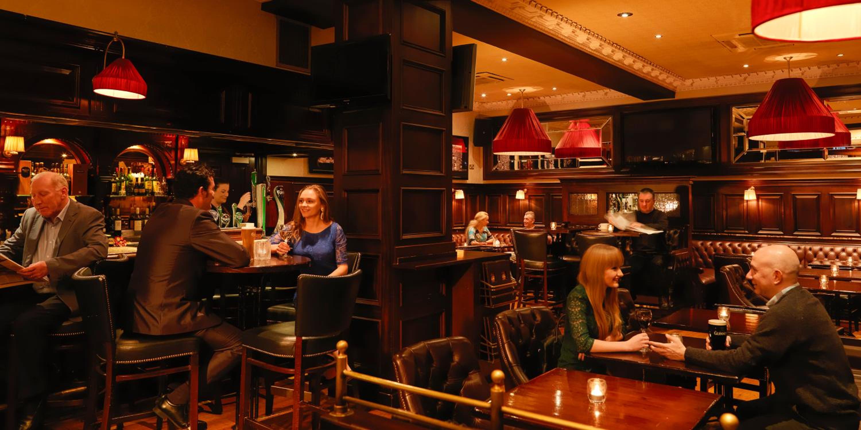 Grand Hotel Tralee 46/52