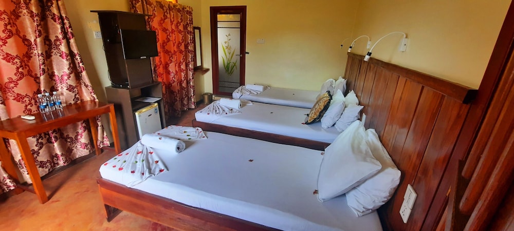 Rumaisa Hotel 27/33