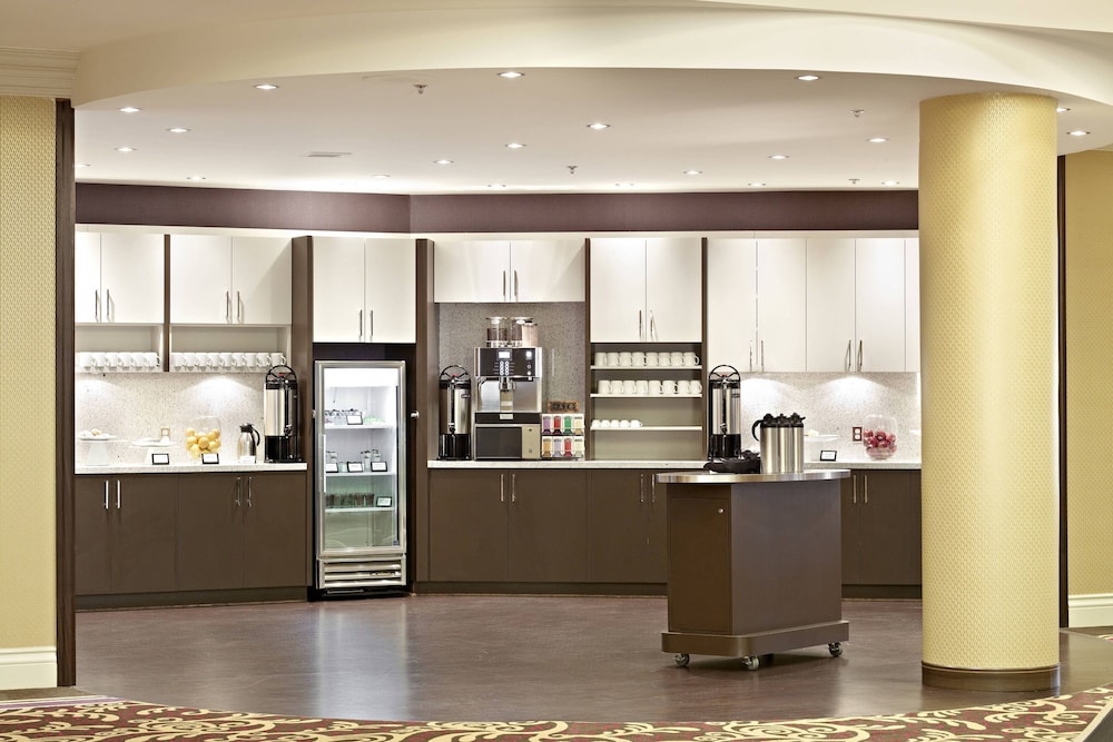 Delta Hotels By Marriott Saskatoon Downtown 26/35