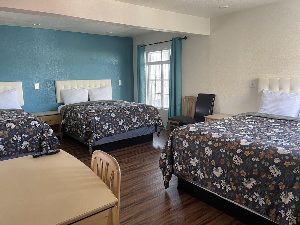 Geneva Motel Daly City 9/25