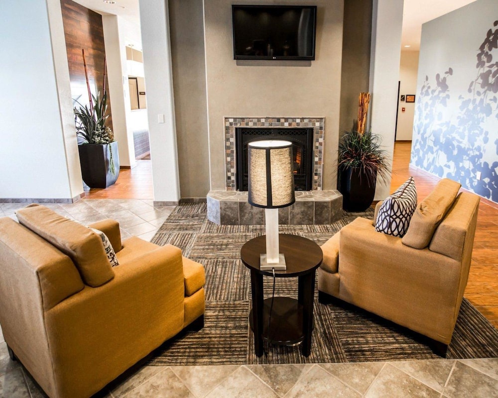 Sleep Inn & Suites & Conference Center Garden City KS 23/47