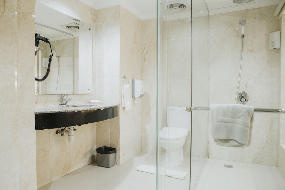 MaxOne Hotel Dumai 10/55