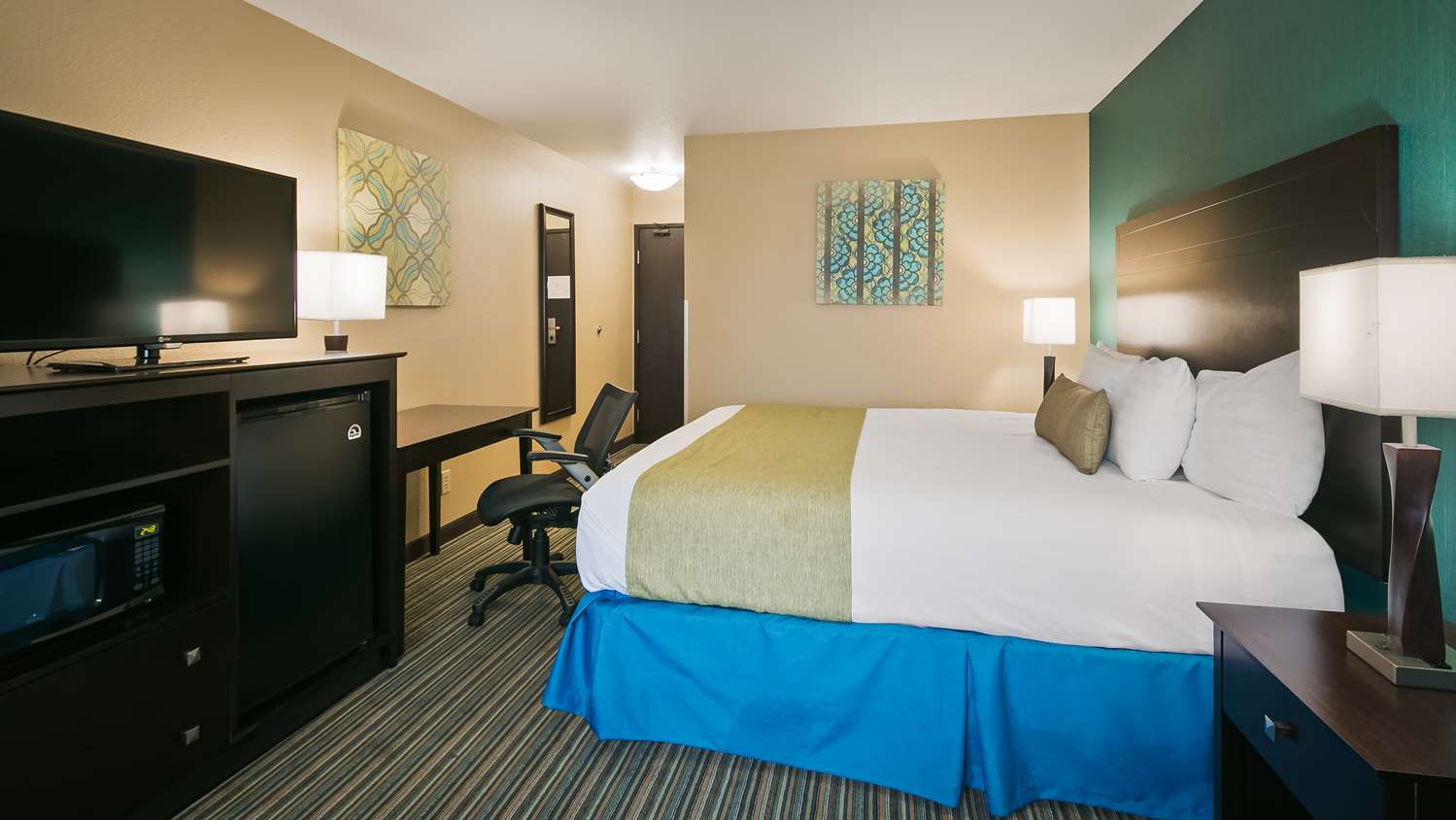 Best Western Long Beach Inn 12/53