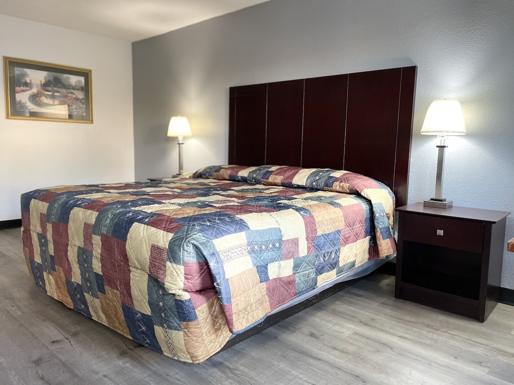 Capital Inn 13/48