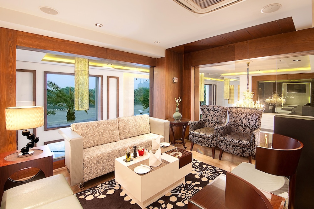 The Place Gurugram, a member of Radisson Individuals 15/26