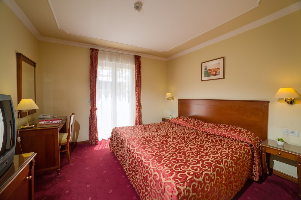 Hotel Gardenija 11/49