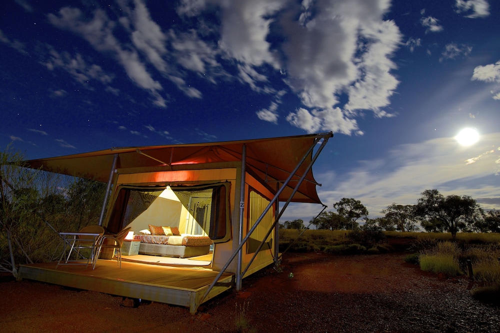 KARIJINI ECO RETREAT. 3/63