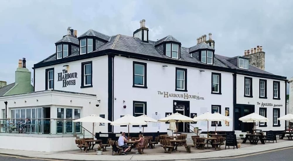 The Harbour House Hotel 2/50