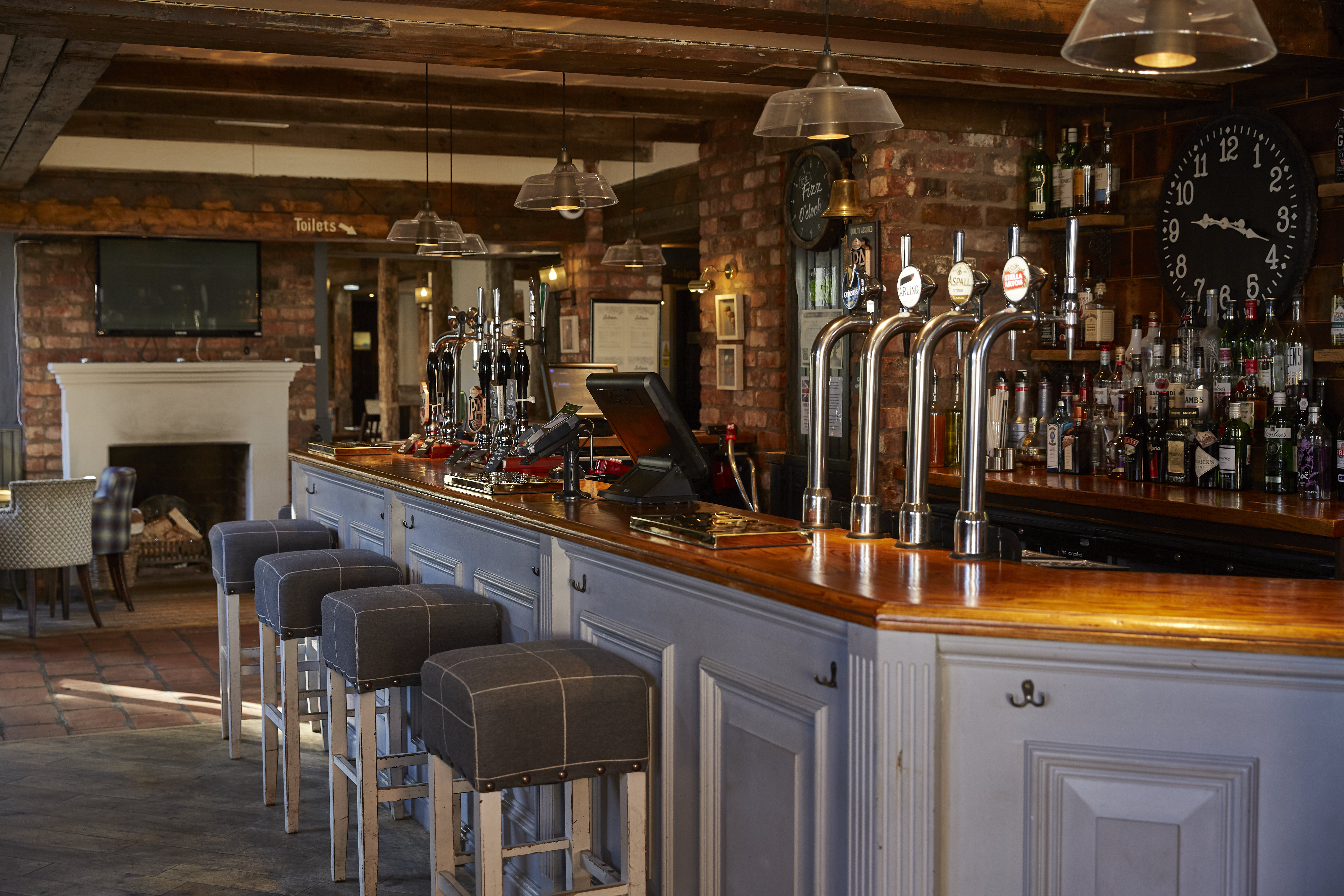 Premier Inn Alderley Edge 24/36
