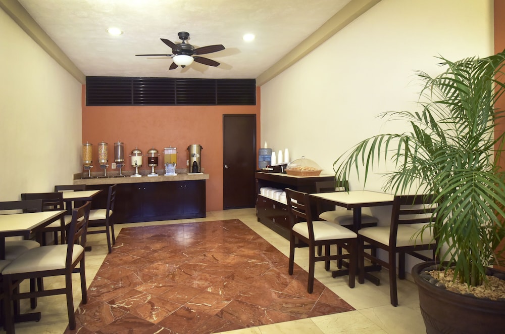 Hotel Bonampak 26/33