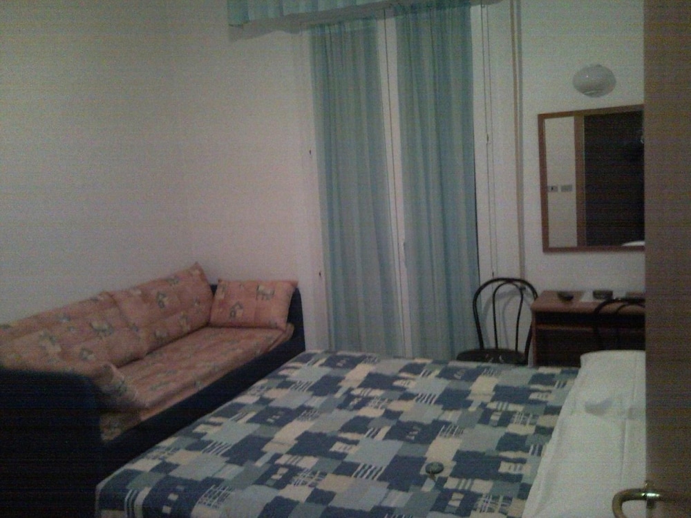 Hotel Trinidad 32/48