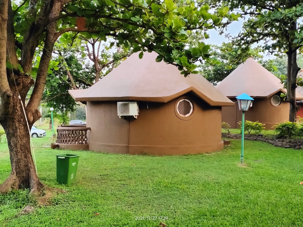 KISHKINDA HERITAGE RESORT 43/50