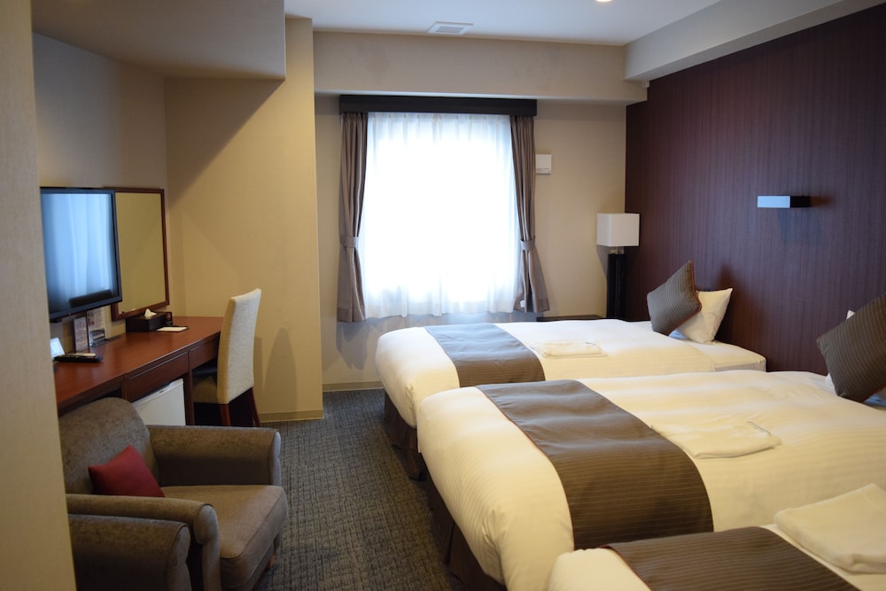 Hotel Azat Naha 21/69