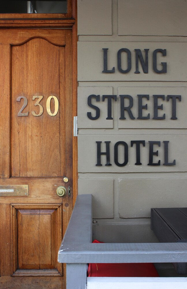 Long Street Boutique Hotel 39/71