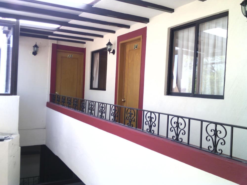 Hotel El Carmen 12/59
