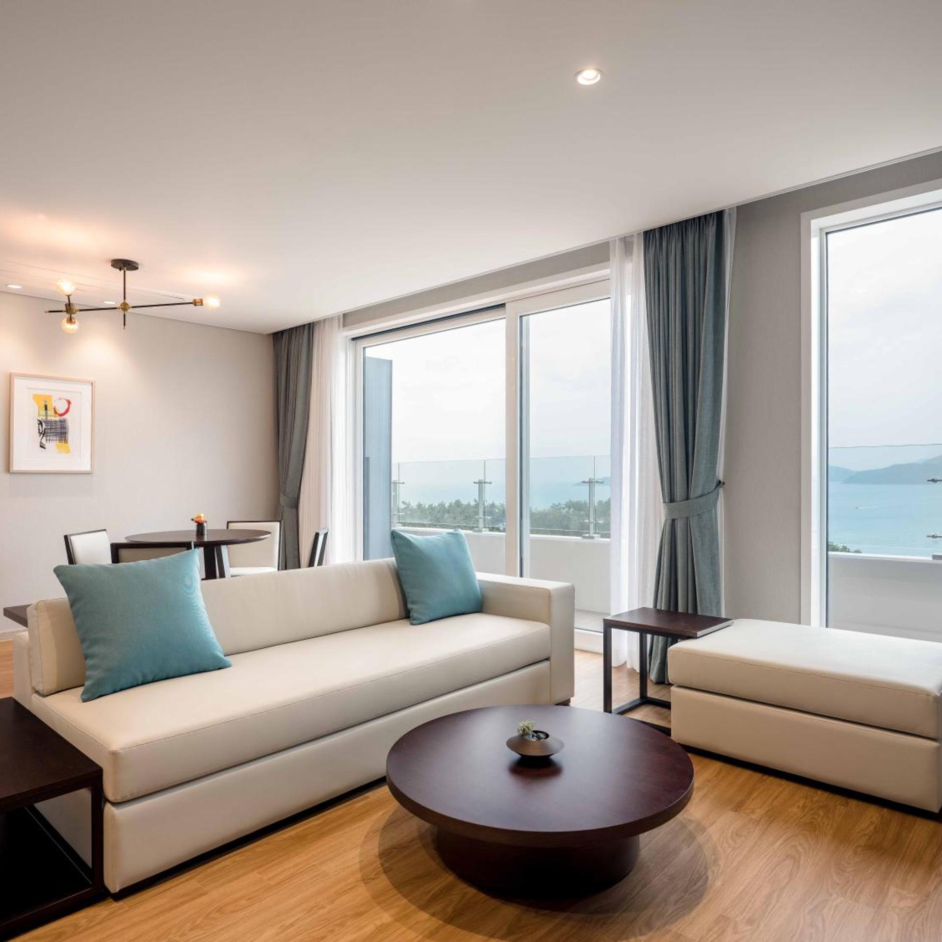 Hanwha Resort Geoje Belvedere 30/45