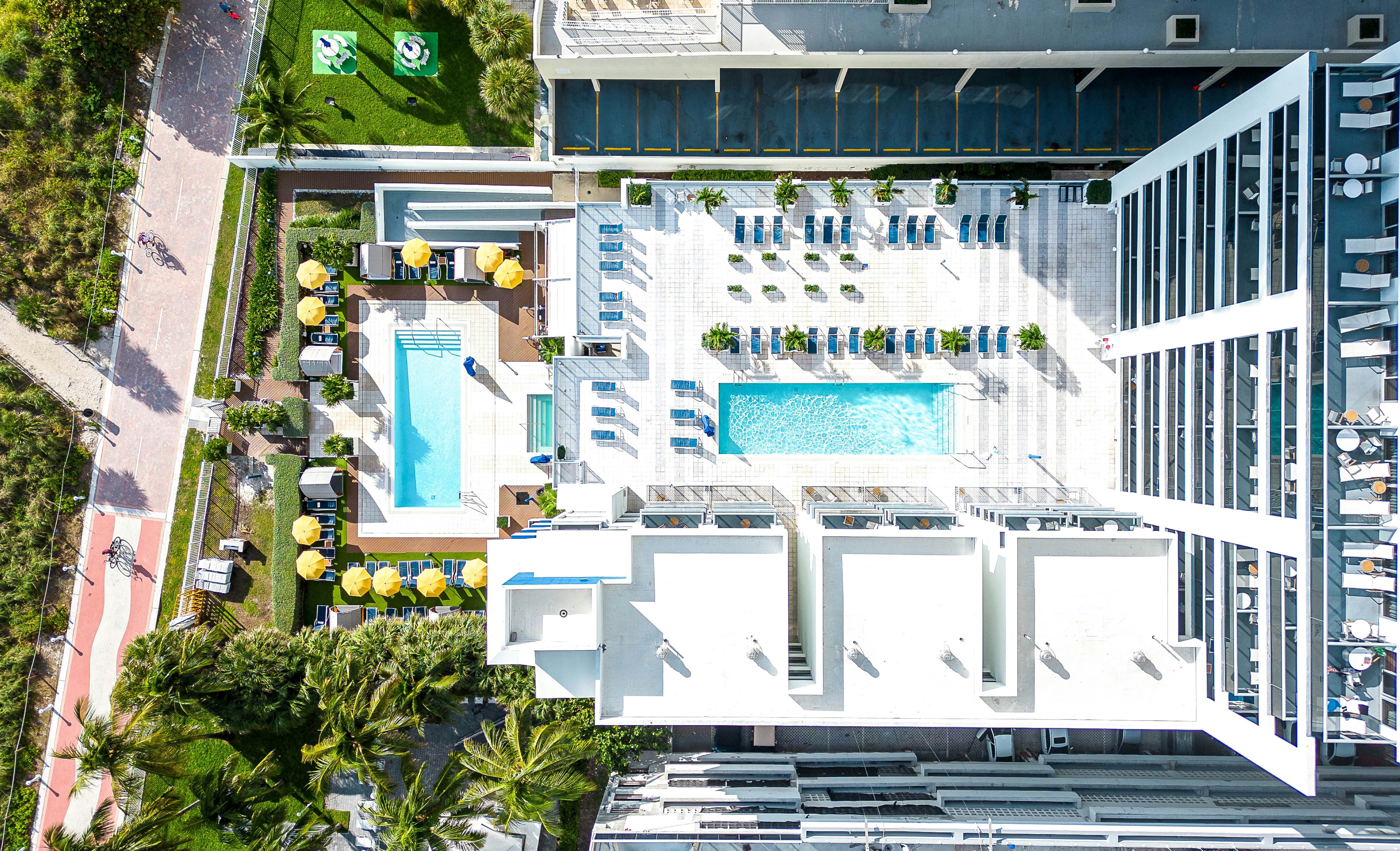 Hilton Cabana Miami Beach Resort 5/82